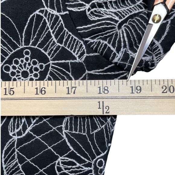 AN REN Wearable Art Floral Long Coat Black Red Size Medium Statement Jacket - Picture 13 of 16